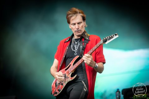 Steve Vai