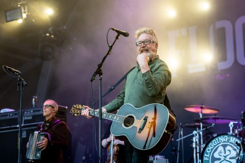 il s'agit du concert Flogging Molly au Hellfest 2023 festival métal à Clisson
