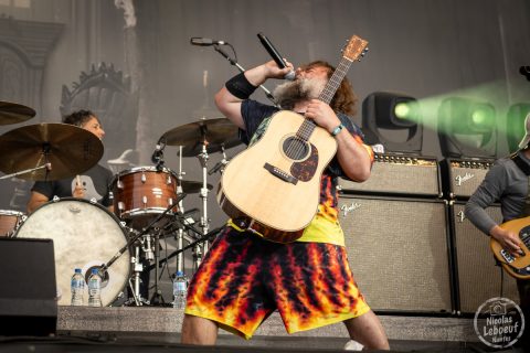 il s'agit du concert Tenacious D avec Jack Black et Kyle Gass au Hellfest 2023 festival métal à Clisson
