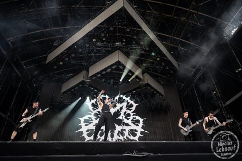 BLACK-VEIL-BRIDES-1090
