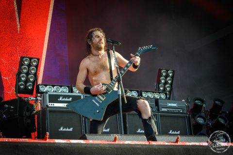 AIRBOURNE-8